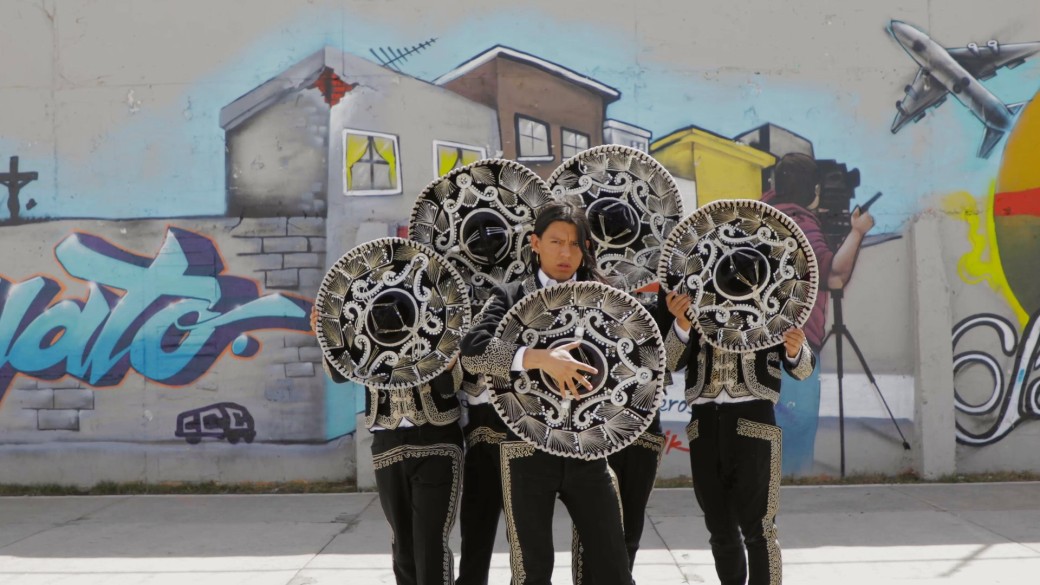 100 Ways to Cross the Borders, A propos de Guillermo Gomez Pena et La Pocha Nostra