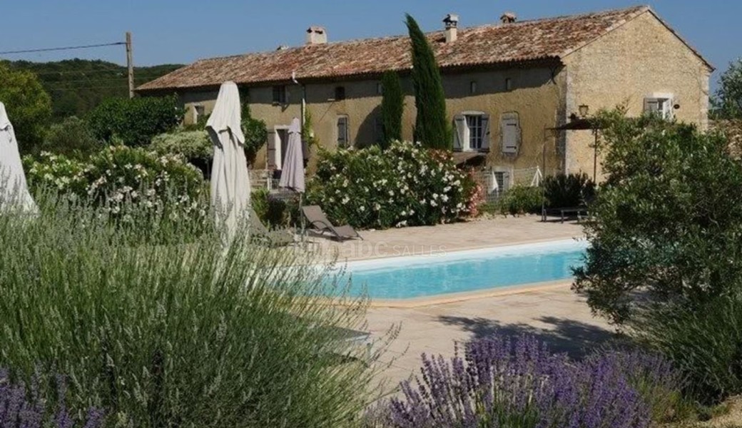 Vacances et Yoga Pilates près d'Uzès