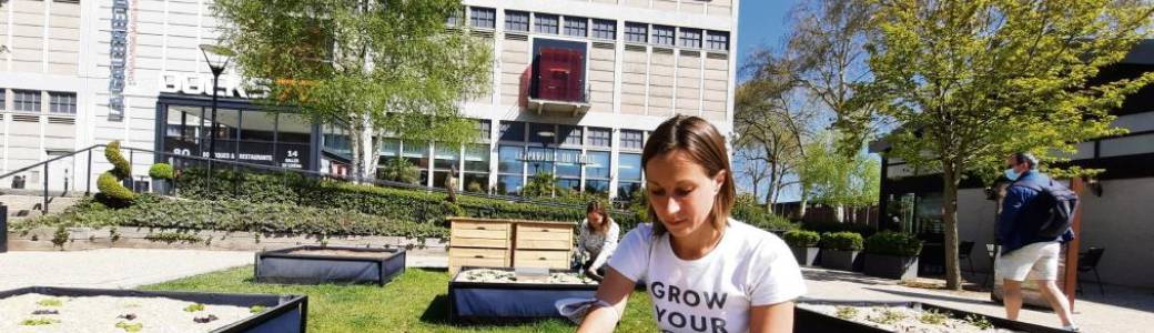 Activité jardinage aux Docks 76