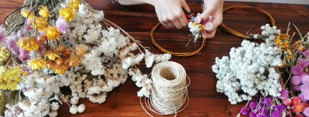 Atelier couronne de fleurs séchées