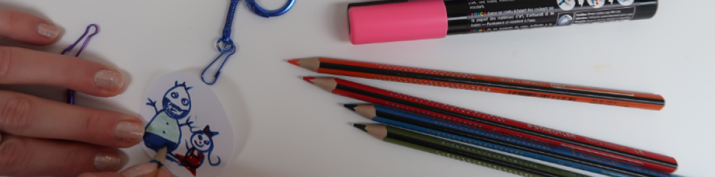 Atelier créatif : porte-clefs en plastique fou