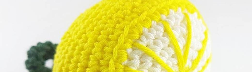 Atelier crochet citron en porte-clé
