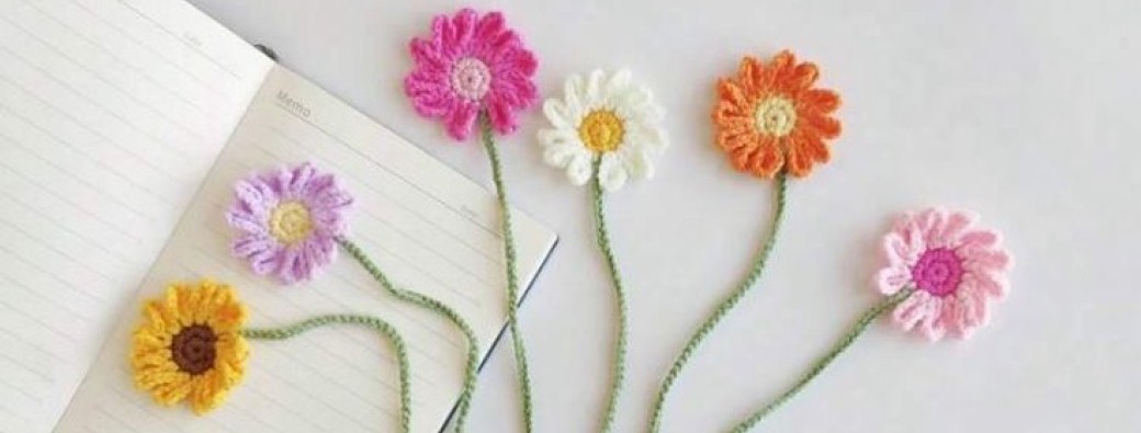 ATELIER CROCHET - Marque-page en fleur