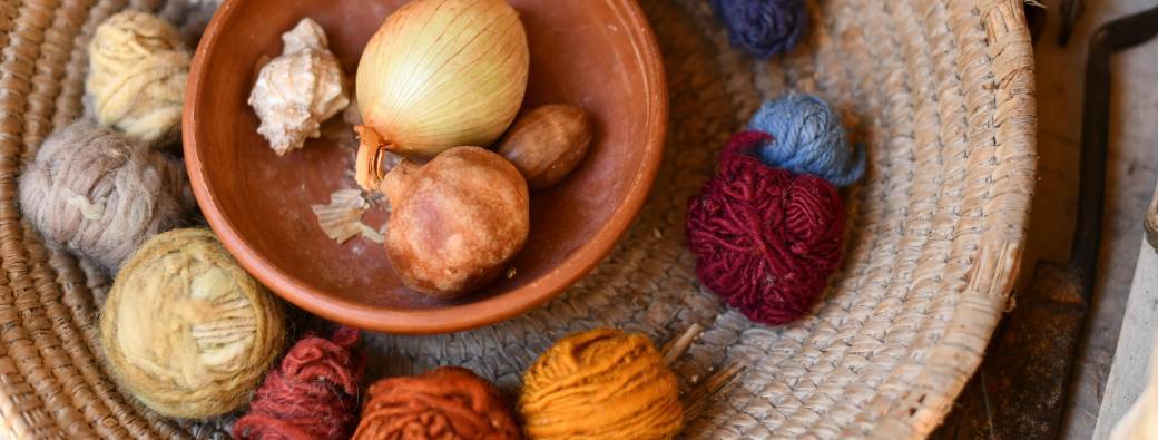 Atelier exploration – Teinture végétale : écheveaux de laine ou coton