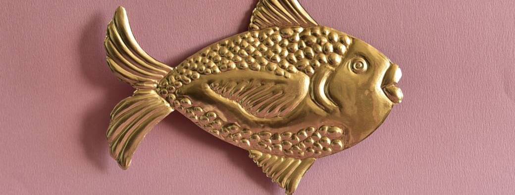 Atelier ex-voto en métal repoussé, Lorient