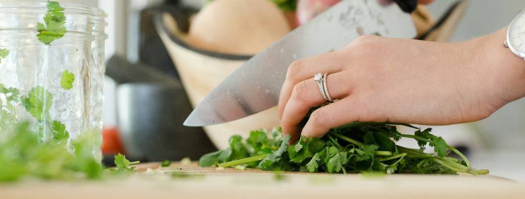 Atelier famille & ado solo 3h Cuisinez de saison en famille