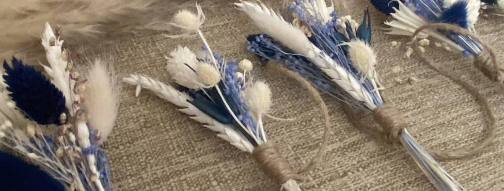 Atelier guirlande de fleurs séchées à la guinguette du grand étang de Machecoul St-même