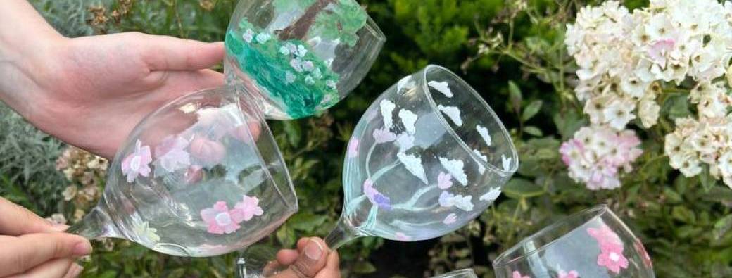Atelier Peinture sur Verre à Pied