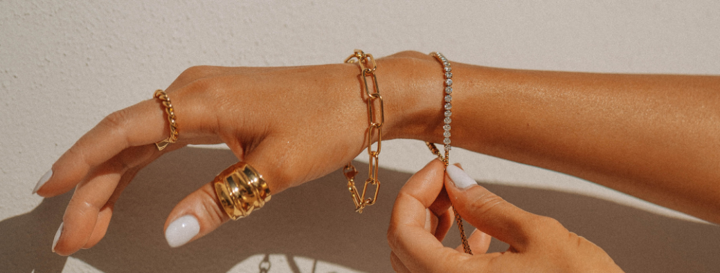 Atelier signature (sensoriel et création de bijoux)  