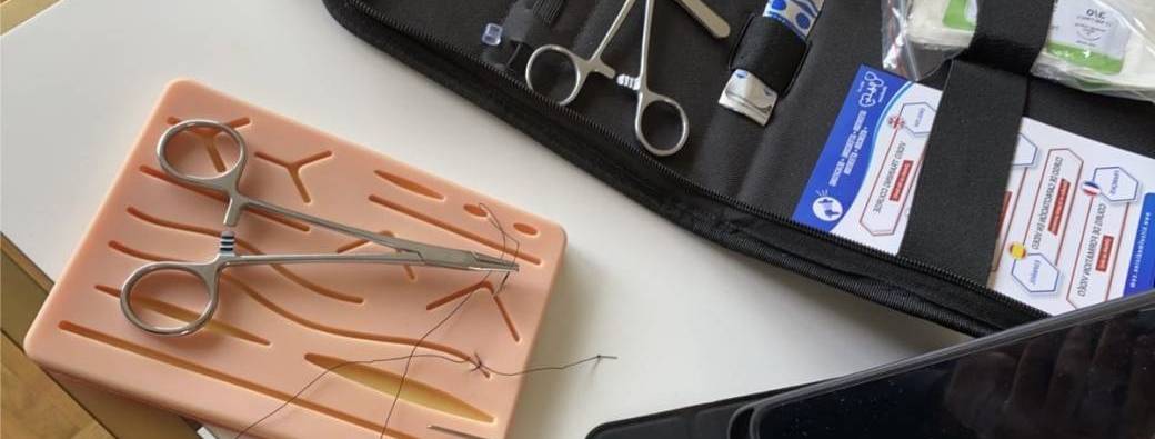ATELIER SUTURE