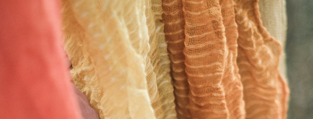 Atelier : Teinture végétale sur laine et sur soie – Initiation  