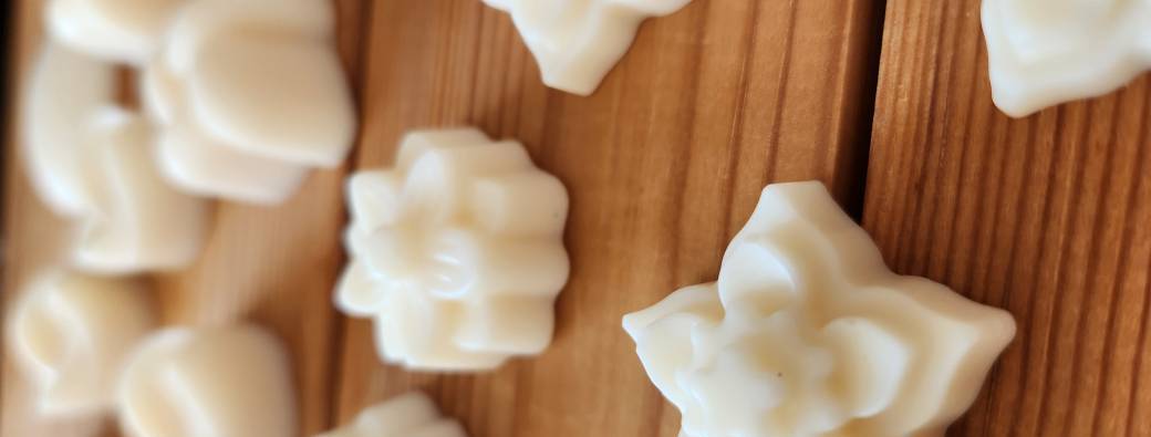 Ateliers cire: bougie ou galets et fondants parfumés