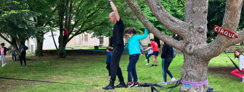 1h30 d'atelier slackline 8-88 ans