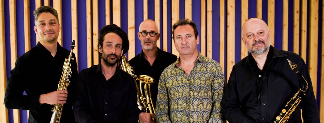 Atomic Sax Western
