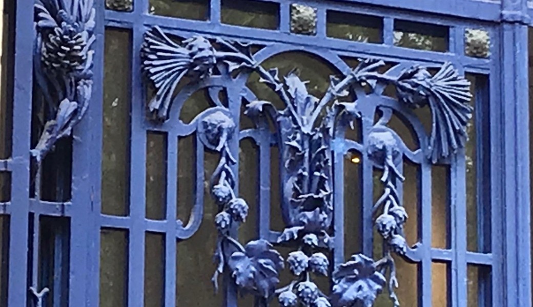 Au cœur de la salle des coffres Art Nouveau