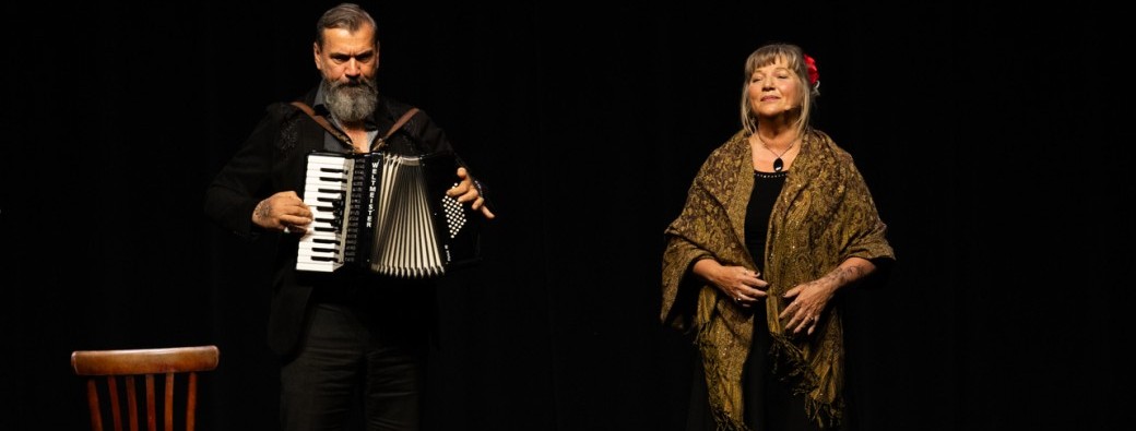 AU DEBUT DU MONDE - Armelle & Peppo Audigane