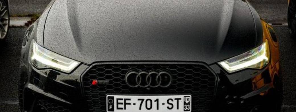Audi RS6 Performance noire (EF 701 ST)
