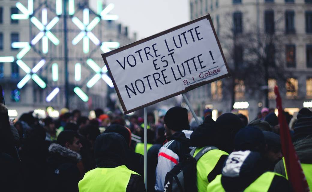 Le vêtement marqueur d'engagement