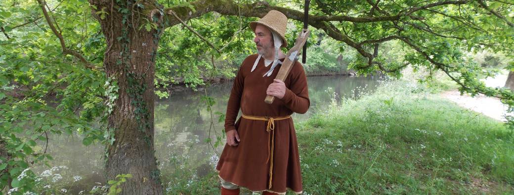 Aux portes de Brecilien - visite en costume 