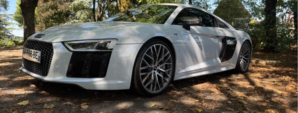 Audi R8 V10+ 610ch(1 passager)