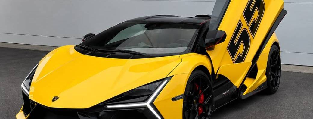 B40 : Lamborghini Revuelto 1015 ch jaune (1 passager)