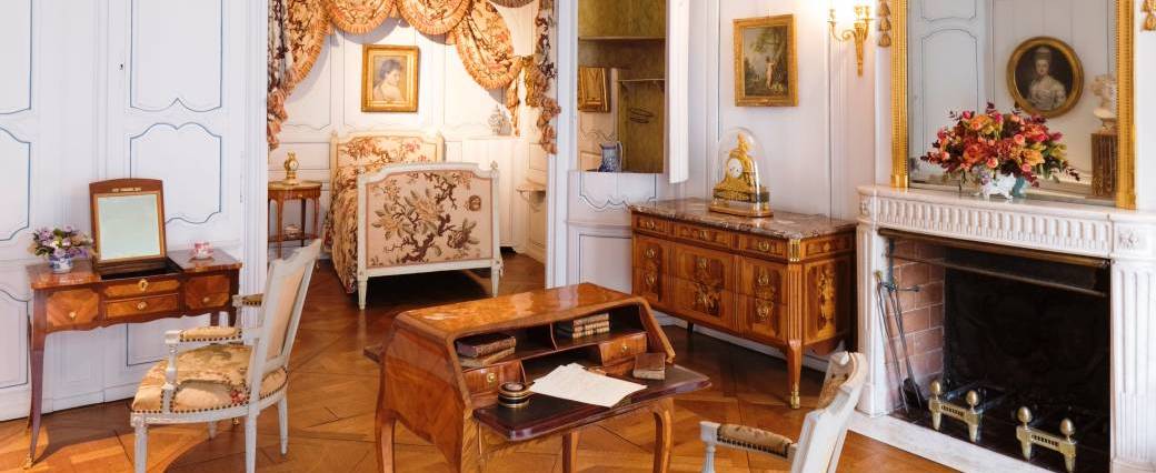 Les meubles racontent... au Musée Magnin