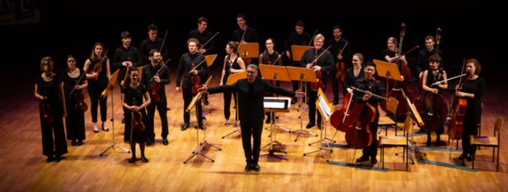 Young Belgian Strings sous la direction de Dirk Van de Moortel, Mahault Ska, piano