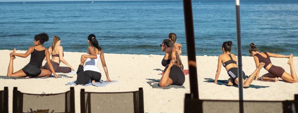 Beach Yoga & Brunch by Café Bronzette