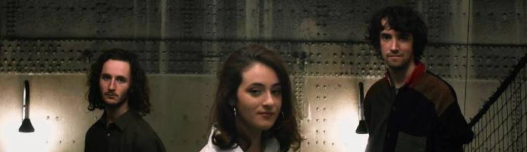 BETTINA MARTINEZ TRIO - Bettina Martinez, Julien Rech, Jonas Charles