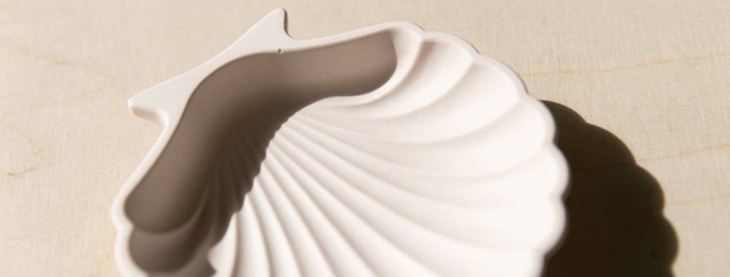 Bon atelier Fabrication d'un vide poche coquillage en jesmonite