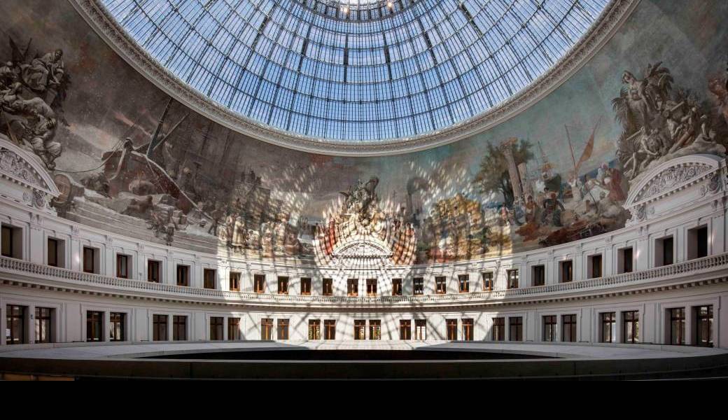 Bourse de Commerce : Avant l'orage