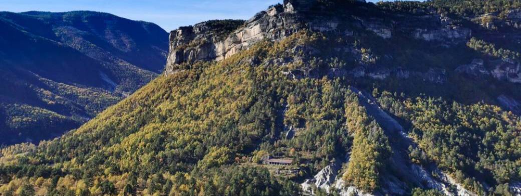 Les grès d’Annot et Argenton depuis Braux Les grès d’Annot et Argenton depuis Braux
