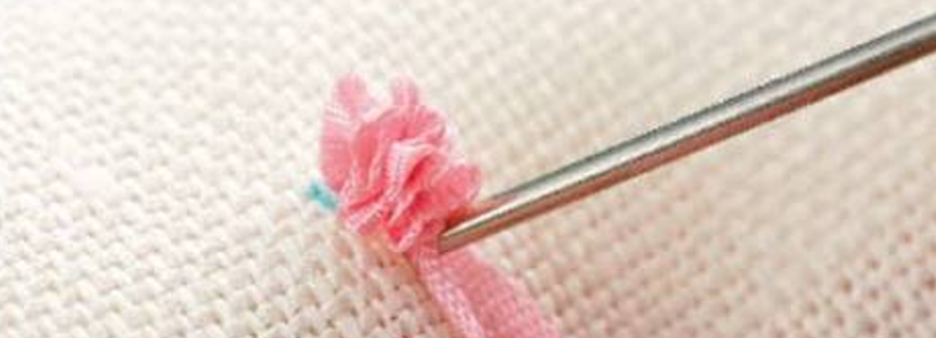 Broderie au ruban