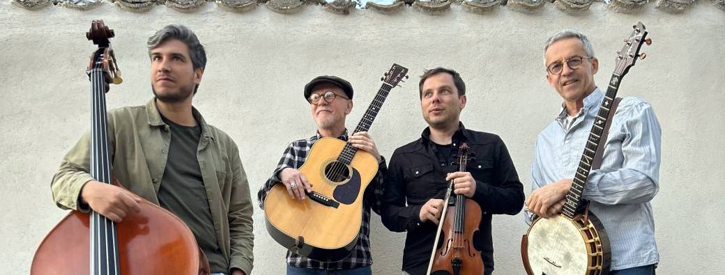 Bron To Be Alive : BlueFox + Silène and the dreamcatchers