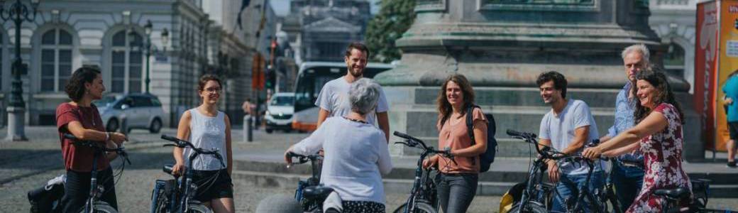 Bruxelles des femmes à bicyclette