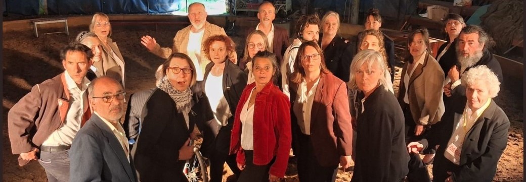 BUILDING de Léonore CONFINO