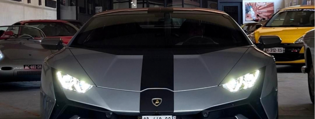 C 9 : Lamborghini Huracan Tecnica 640ch orange (1 passager)