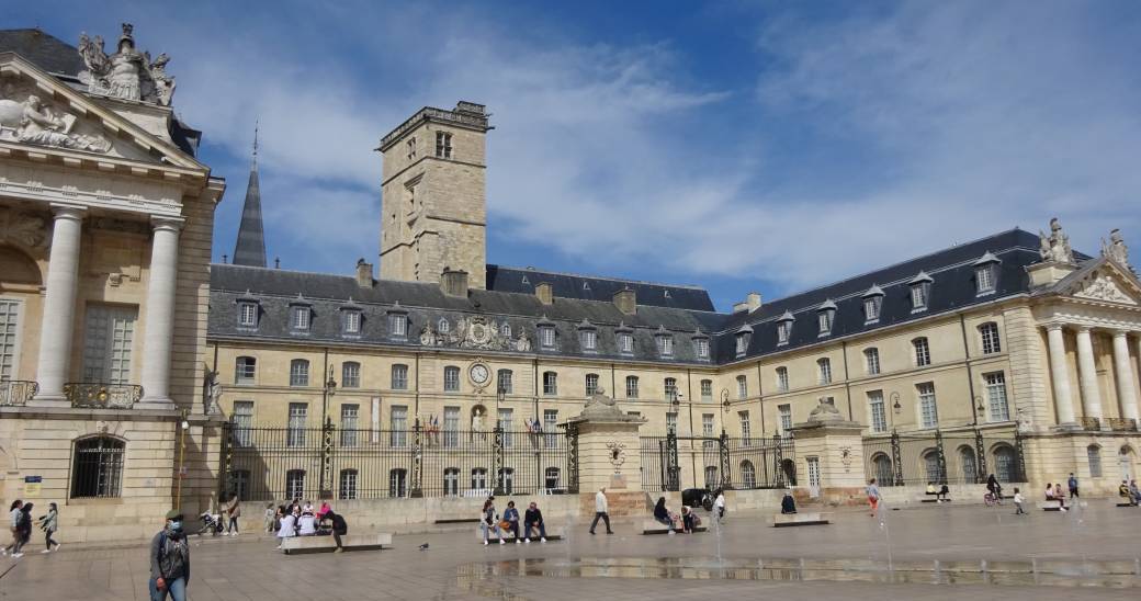 ça déménage à la mairie ! 