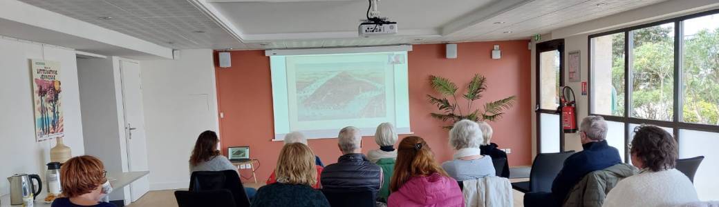 Café conférence "Christian Dior, la révolution du newlook"