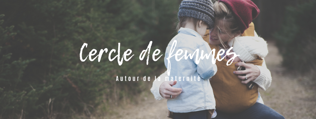 Cercle de femmes autour de la maternité