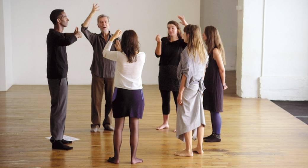 Ciné-atelier LDS : J'avancerai vers toi avec les yeux d'un sourd Ciné-atelier LDS : J'avancerai vers toi avec les yeux d'un sourd