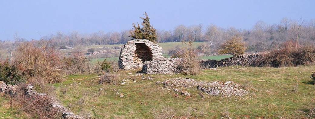 Circuit de découverte :  la pierre sèche du Causse Comtal