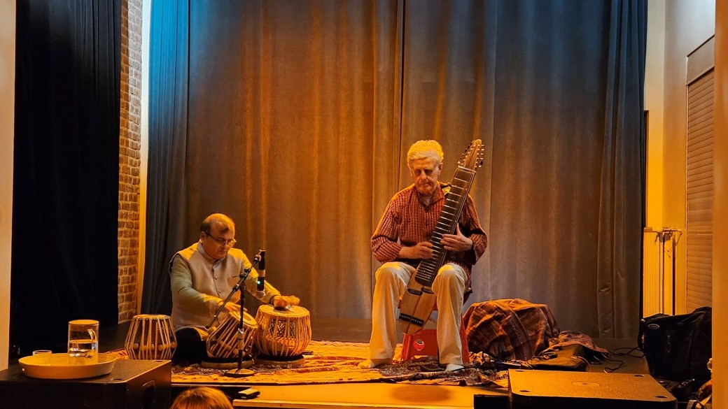 Concert Daniel Schell, tiptare – Sandip Banerjee: tabla