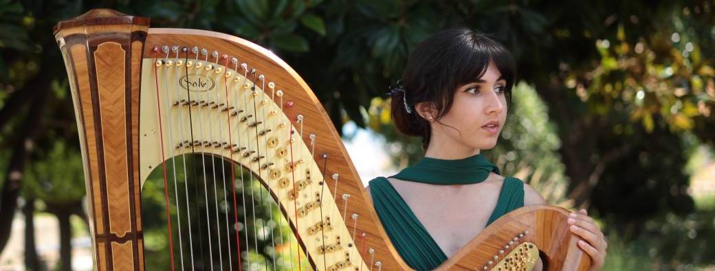 Concert de harpe par l'artiste Camille REFAIT
