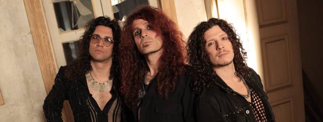 Concert debout : Dobermann (rock)