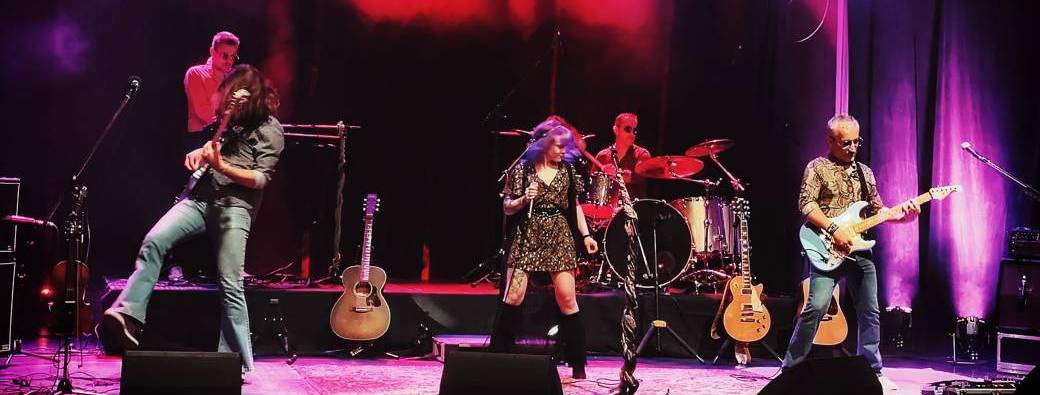 Concert Tribute Back To The Seventies  + FAMOUS COMBO