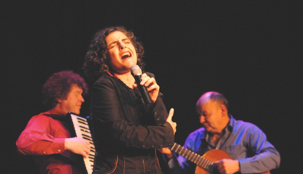 Coup de casquette à Pierre Perret 12/03/2020 Coup de casquette à Pierre Perret 12/03/2020