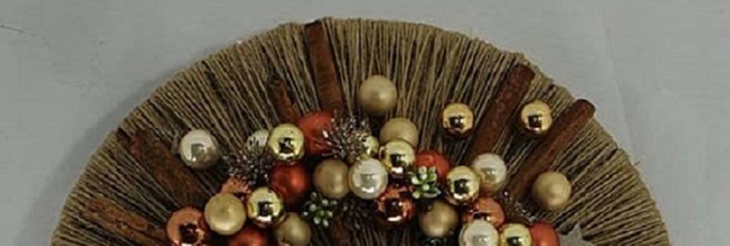 Couronne de porte contemporaine