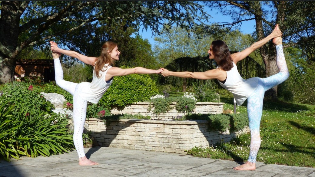 Cours Collectif Yoga de la Femme & Méditation