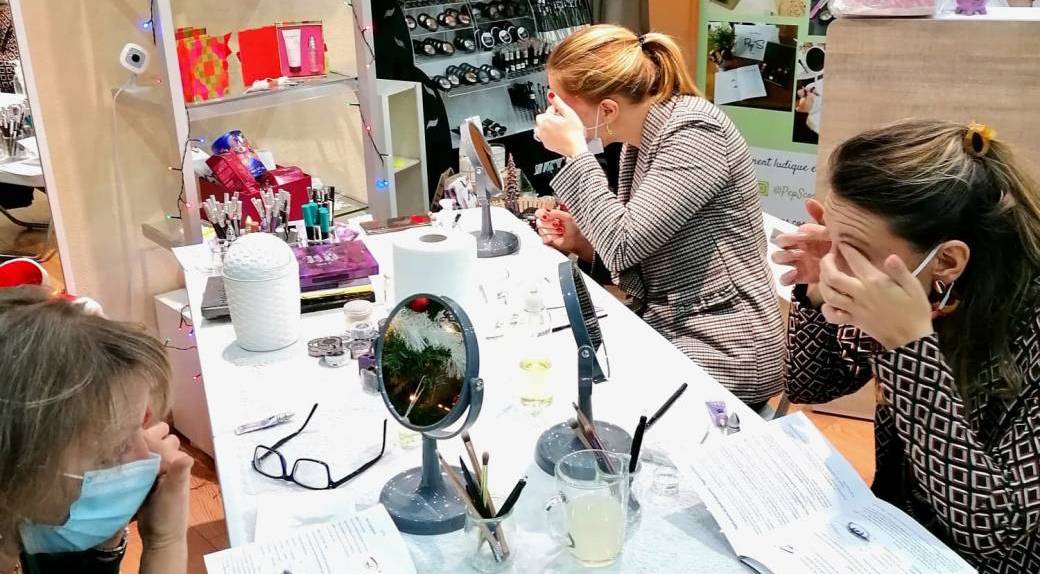 Cours de maquillage - Regard lumineux - Pep'S cosmétique